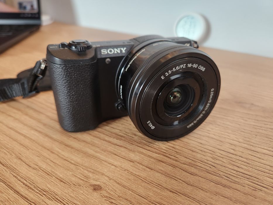 Aparat Sony a5100