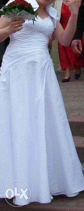 Suknia ślubna 42, bolerko, welon, czyszczona