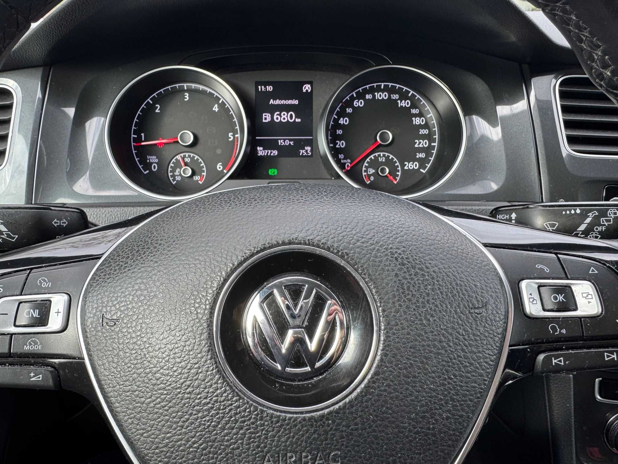 VW GOLF TDI 2 Lugares Nacional de 2017 – SELO BARATO!!!
10.999€