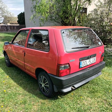 Fiat Uno Czerwona petarda