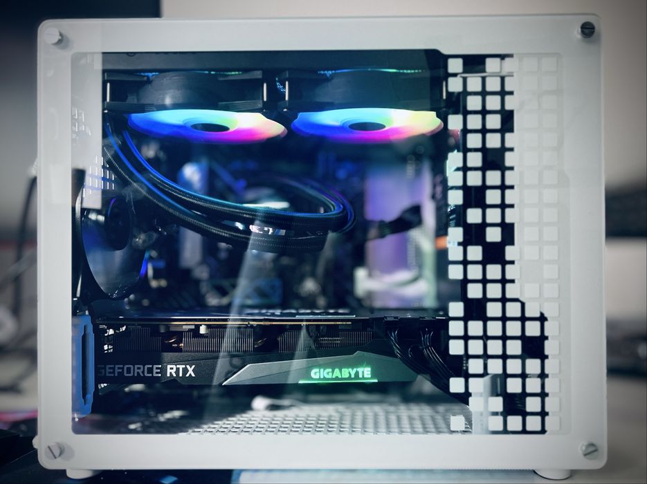 Kompaktowy Gaming PC i5 12400F AiO RTX3070 1TB NVMe WiFi BT ARGB GWAR