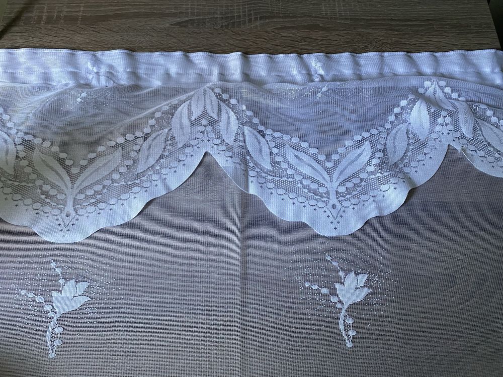Белая тюль. 250 см*150 см. Готовая на тесьме