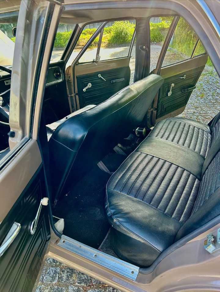 Ford cortina  completa restauração