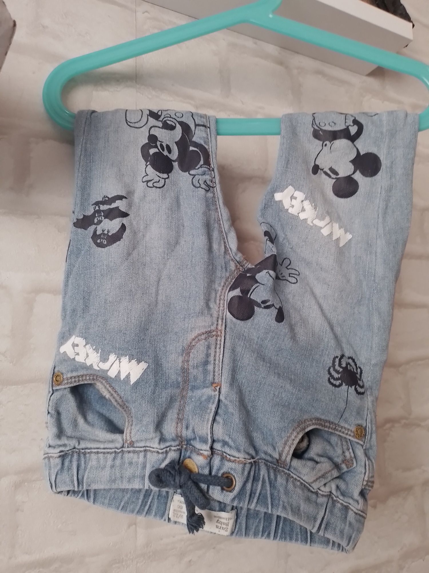 Jeansy Mickey r 74/80 Zara