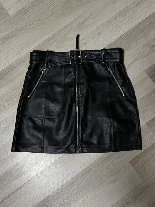 Спідниця з еко шкіри, чорна, жіноча М / L