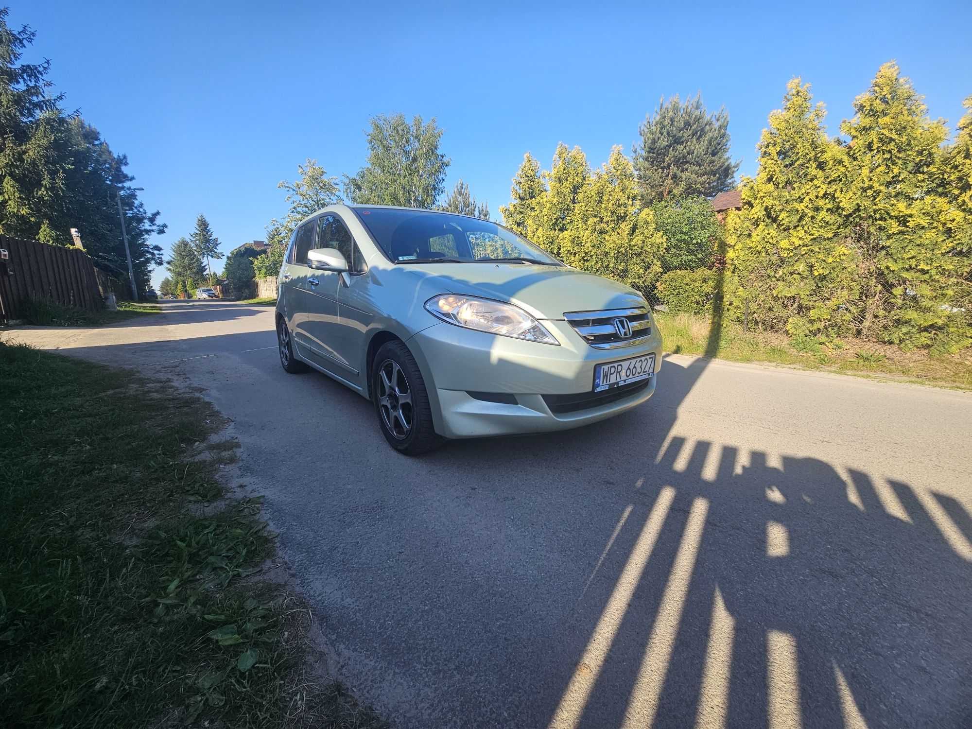 Honda fr-v 2.0 i-vtec comfort 6 osobowy bardzo ładny stan