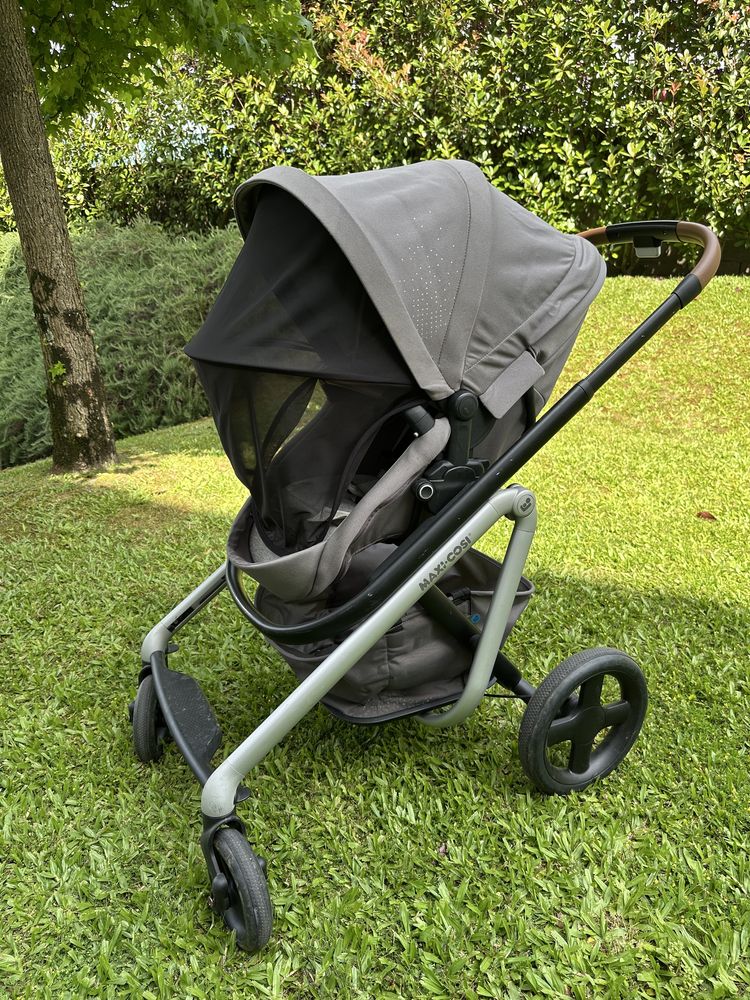 Carrinho de Bebé - Maxi Cosi Lila