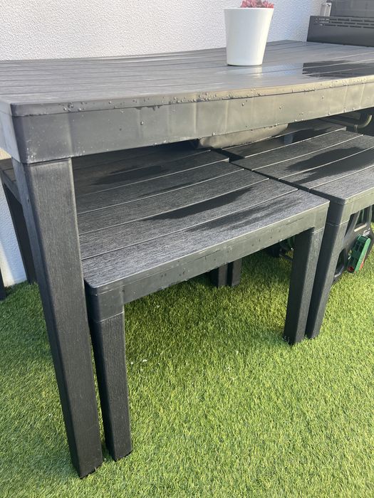 Mesa + 4 Cadeiras Exterior