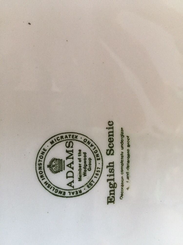 Travessa linda  unica loiça inglesa
