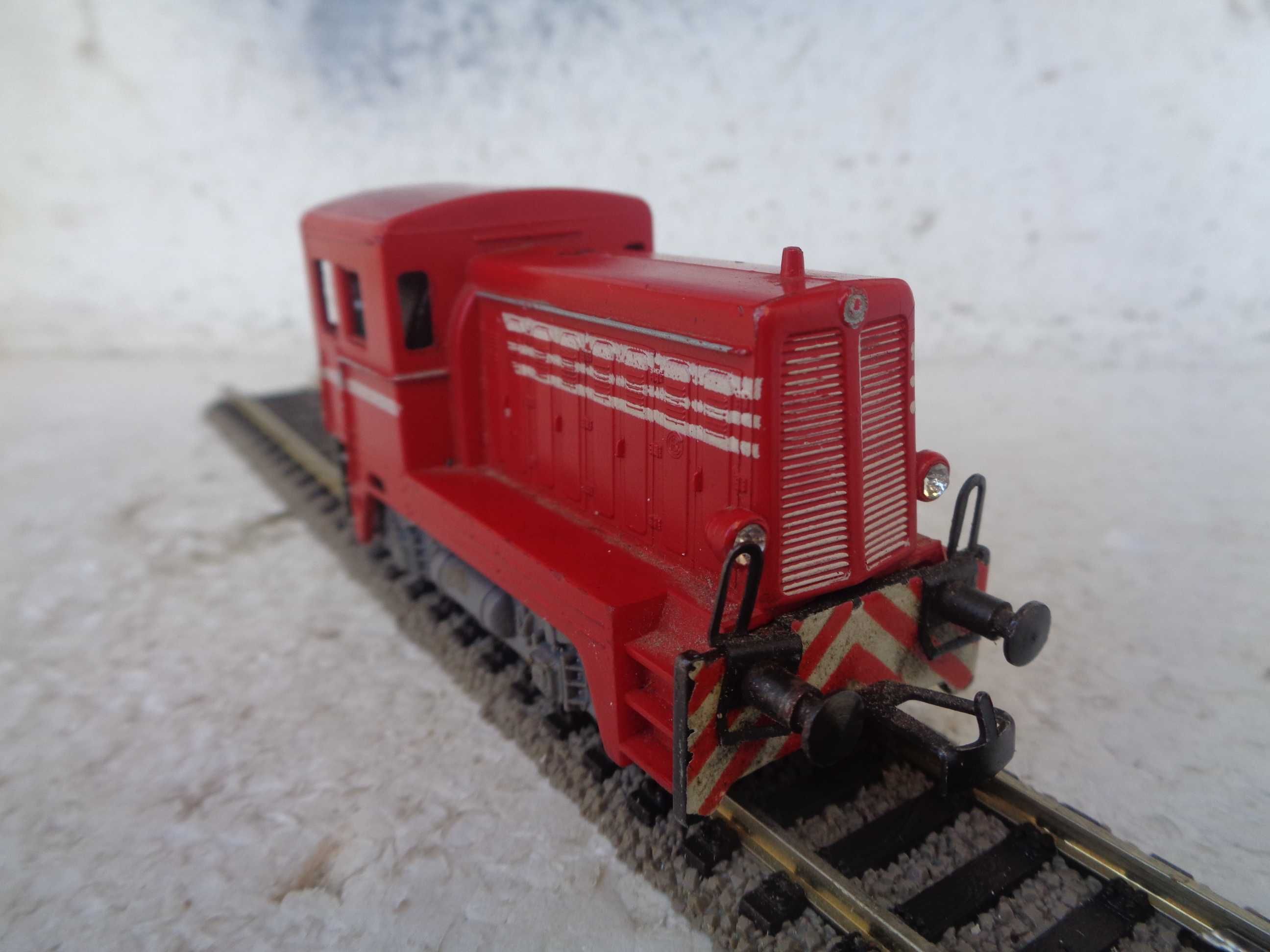 1:87 Gutzold Locomotiva diesel manobras comboio