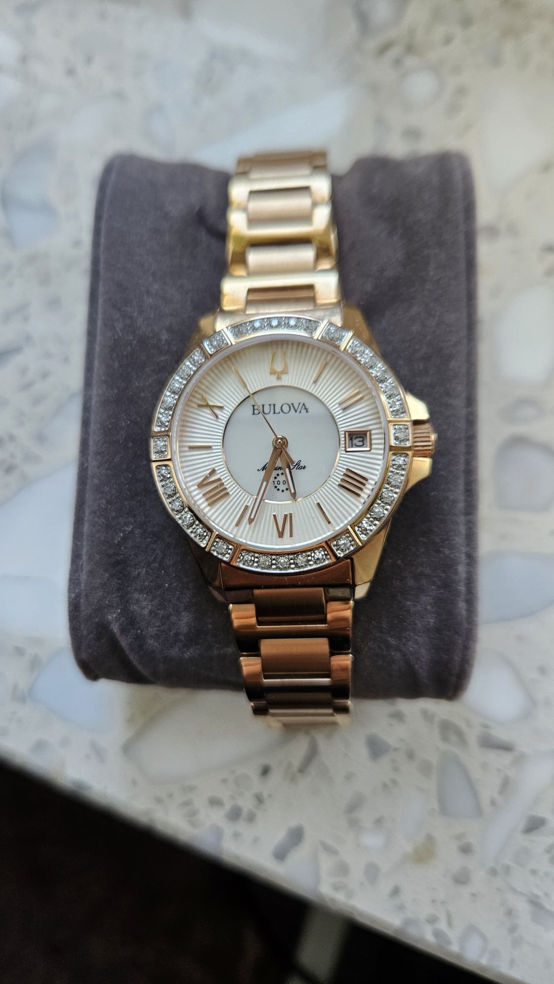 Zegarek damski Bulova Marine Star Diamonds 98R295 różowe złoto