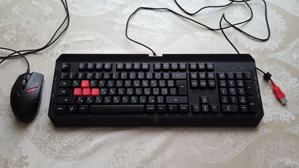 Продається Клавіатура +Мишка