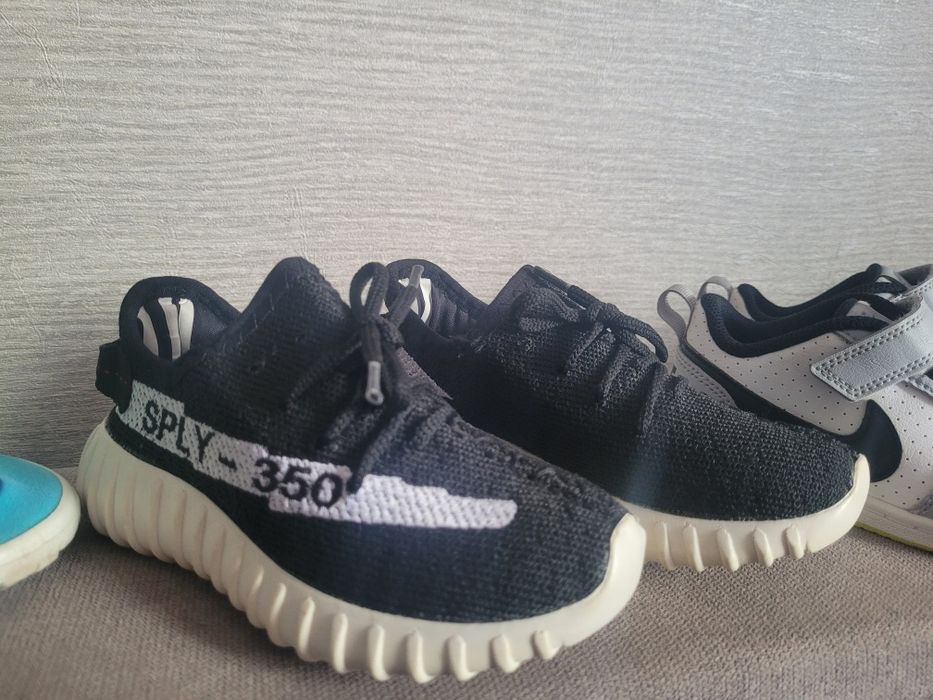 Кросівки, хайтопи, кеди, футзалки 24, 25 розмір Adidas, Puma, Nike