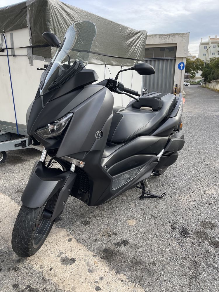 Yamaha xmax 300 de 2020