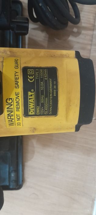 Продам паркетку Dewalt майже нову