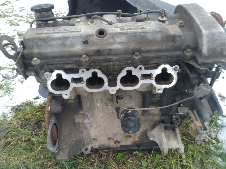 Двигун  Мазда Премасі 1.8 бенз.