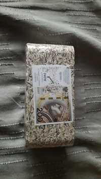 Brykiet banknotowy 200 pln