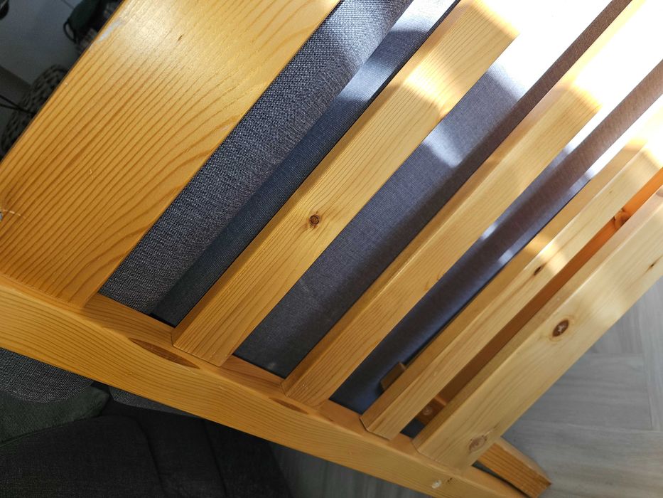 Łóżko z materacem 160x200