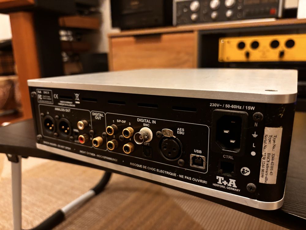 Conversor DAC Pre - T+A DAC 8