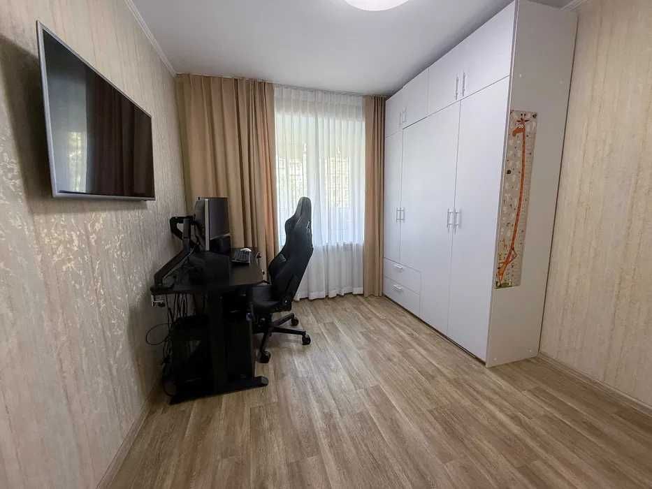 Продам 3к кв, пр.Героев, Победа-4 (Кодак)