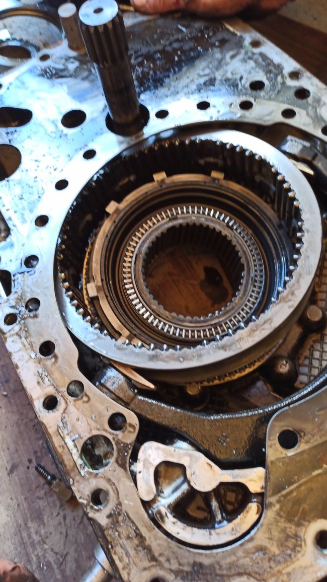 ZF16s запчастини бу