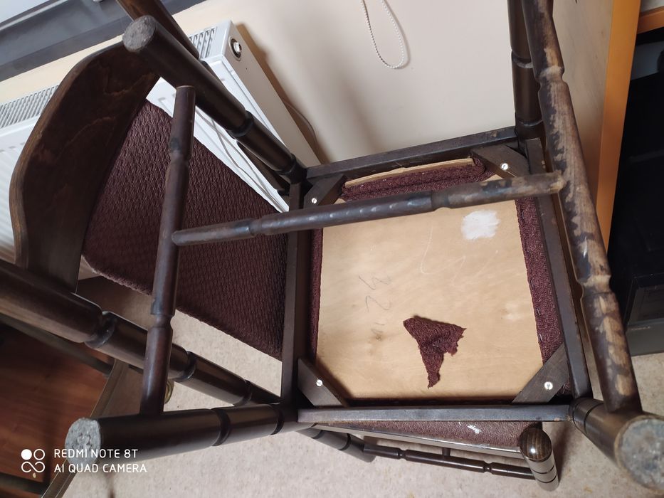 Solidne Krzesła drewniane z obiciem 5sztuk