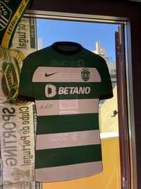 Cartolina Camisola Campeão Sporting assinda por Pedro Goncalves (Pote)