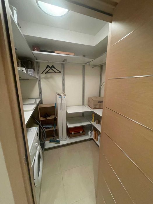 Рідкісна 4к на Паньківській 27/78 (3 спальні і кухня-вітальня)