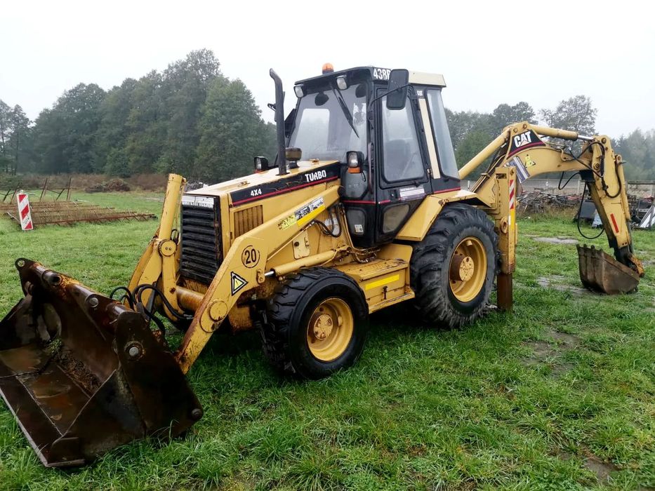 Caterpillar 438B  CAT 438B 4X4 1995r. stan b.dobry