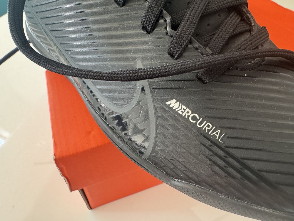 Buty pilkarskie turfy NIKE MeRCurial roz 32