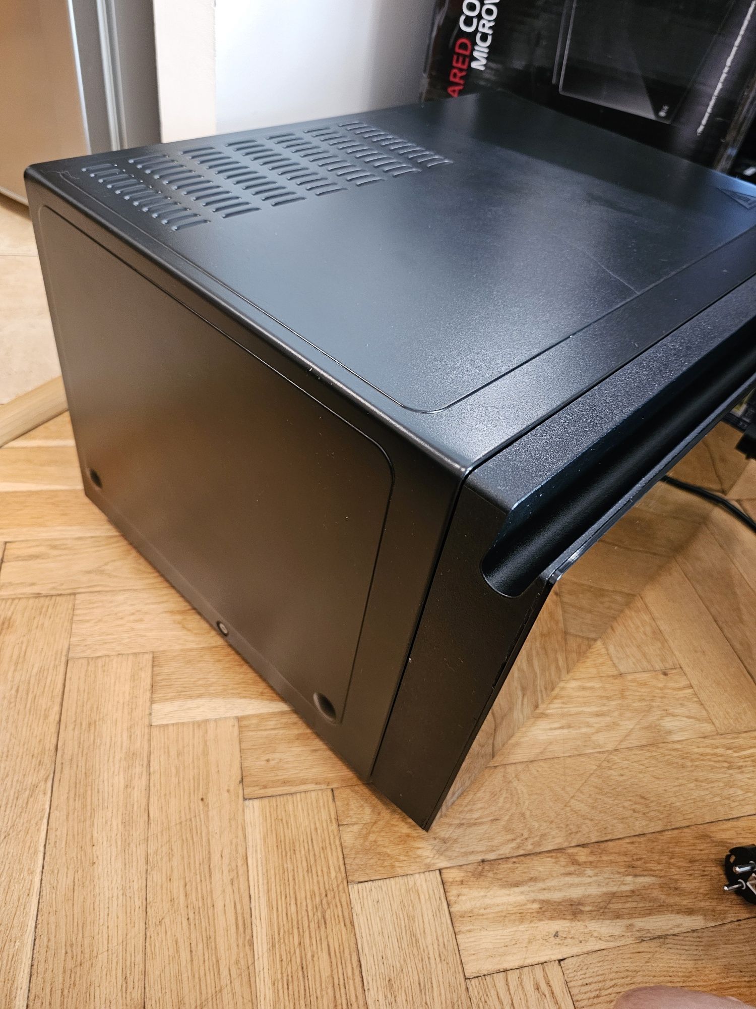 LG MJ3965BPS MJ3965 Kuchenka mikrofalowa wolnostojąca MJ 3965BPS 1850W