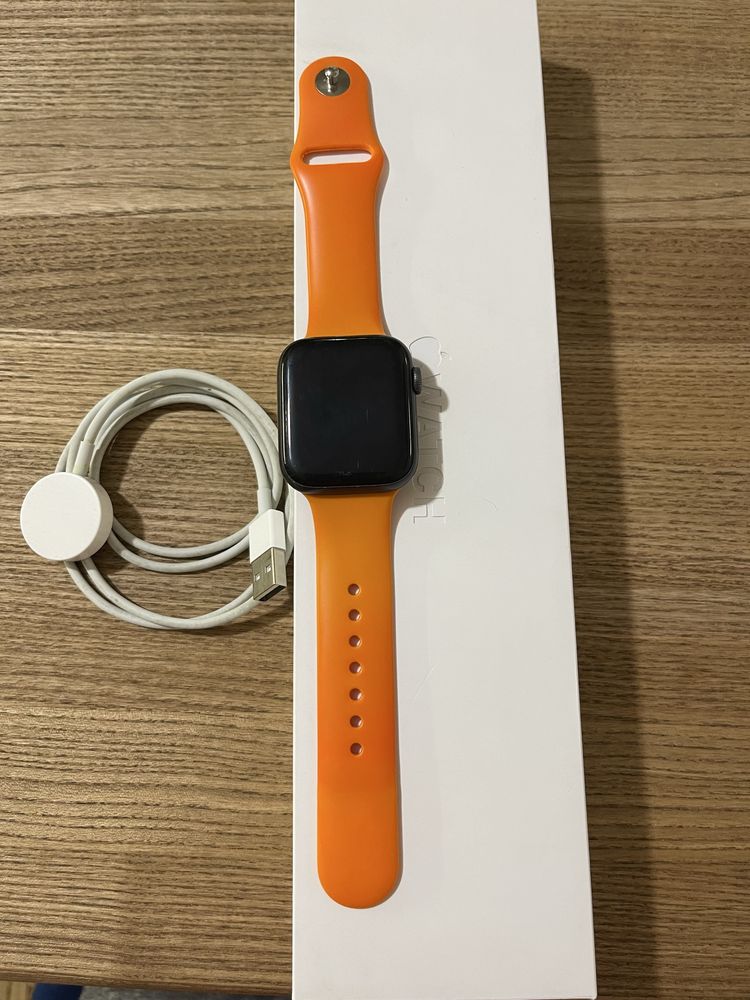 Apple Watch 6 44mm