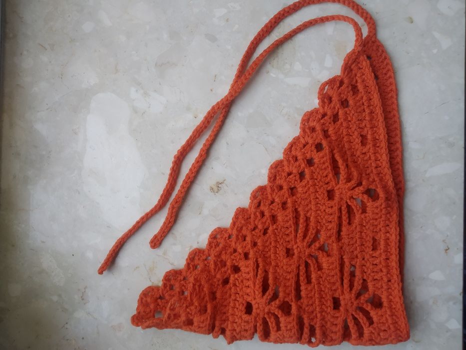 Ażurowa chustka na głowę szydełko włóczka pomarańczowa handmade