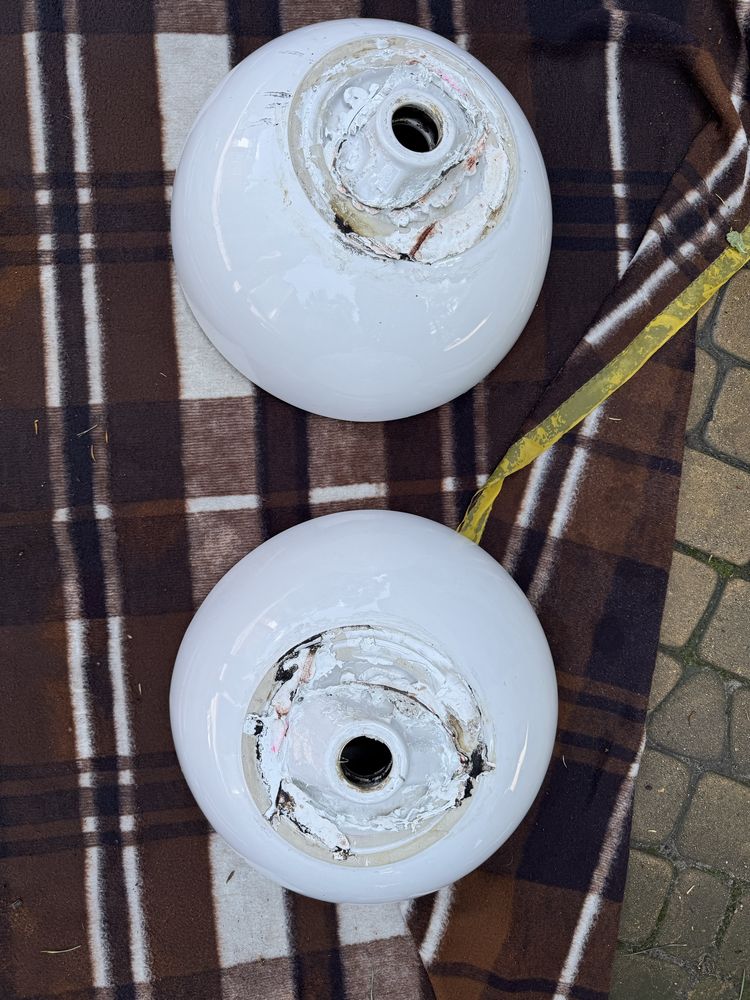 2 umywalki roca porcelanowe stan bardzo dobry średnica 42cm