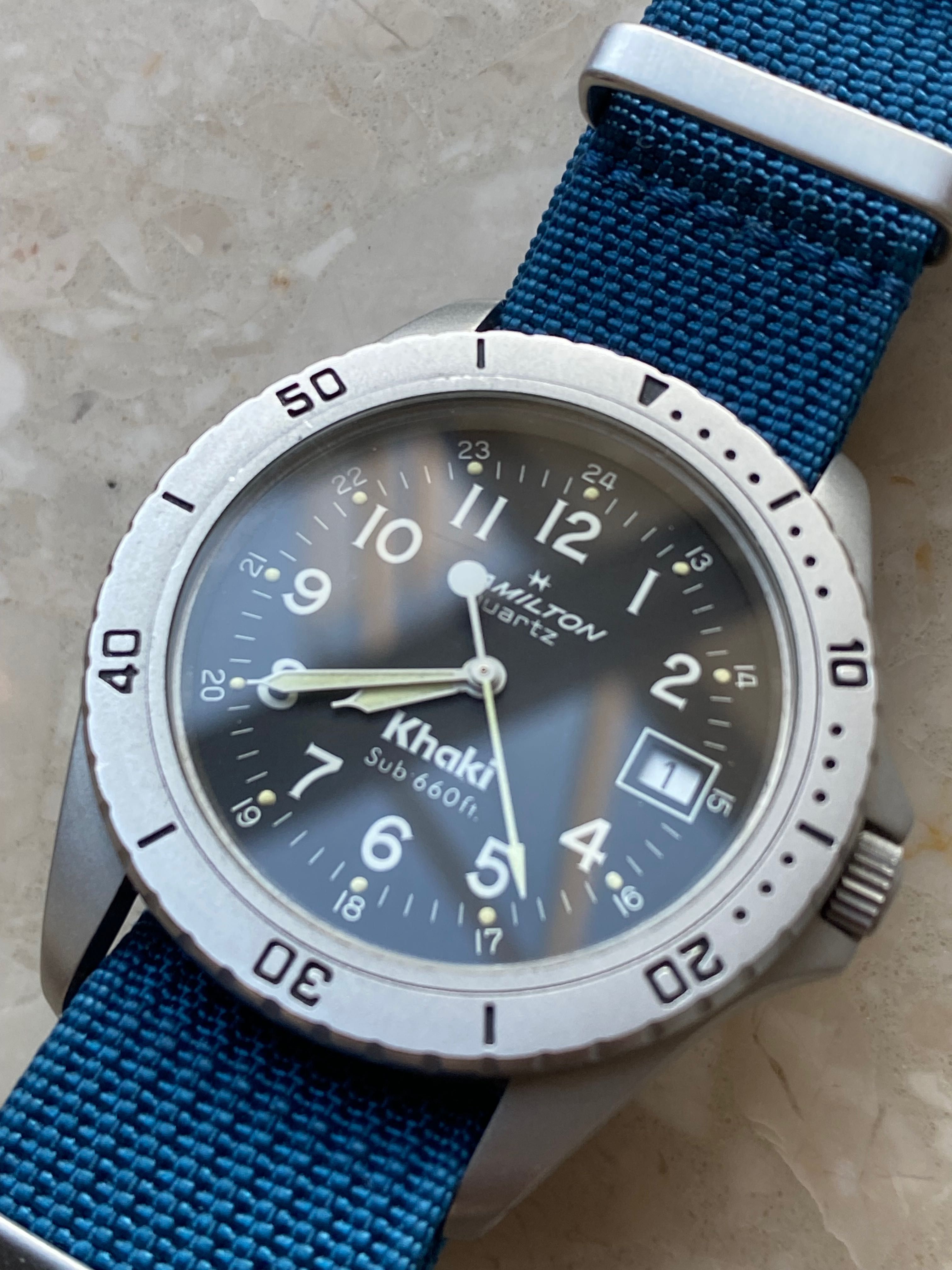 Hamilton khaki field sub