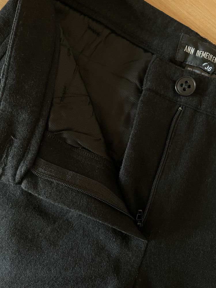 Брюки / капрі з вовни Ann Demeulemeester, оригінл