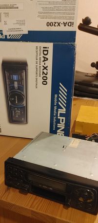 radiomagnetofon do auta ALPINE-IDA-X200-uzywany