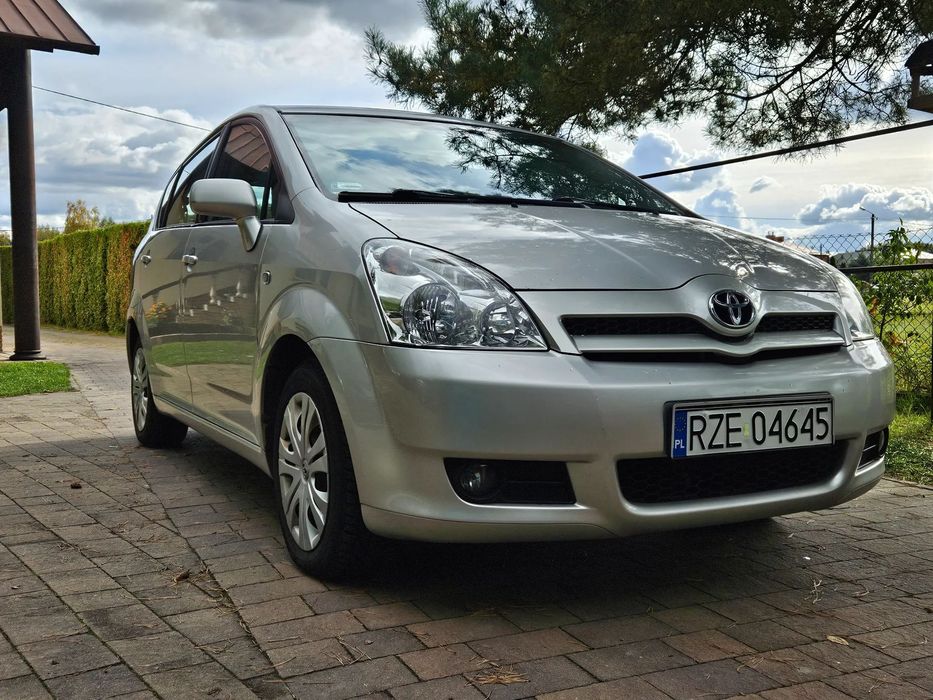 Toyota Corolla Verso Toyota Corolla verso 7 osobowa