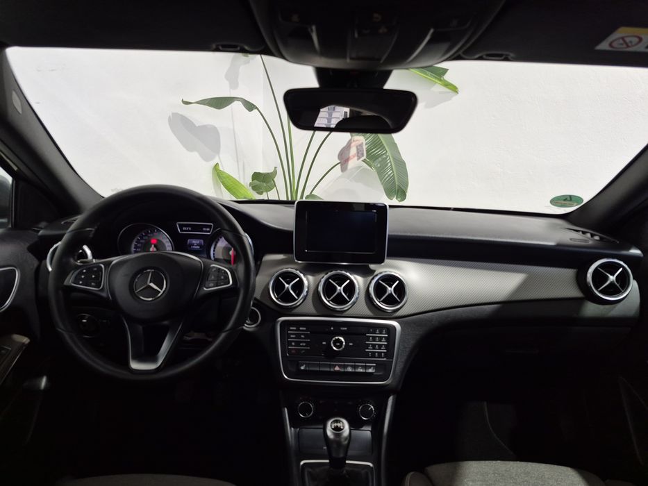 Mercedes GLA 200 CDI - 2.2 | GARANTIA | 119.000KM