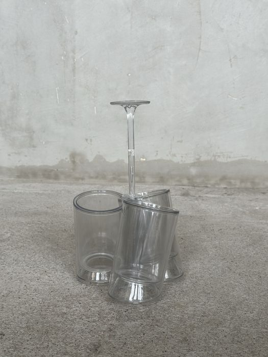 Stojak na butelki alkohole Tri’o Chaudfontaine design modern