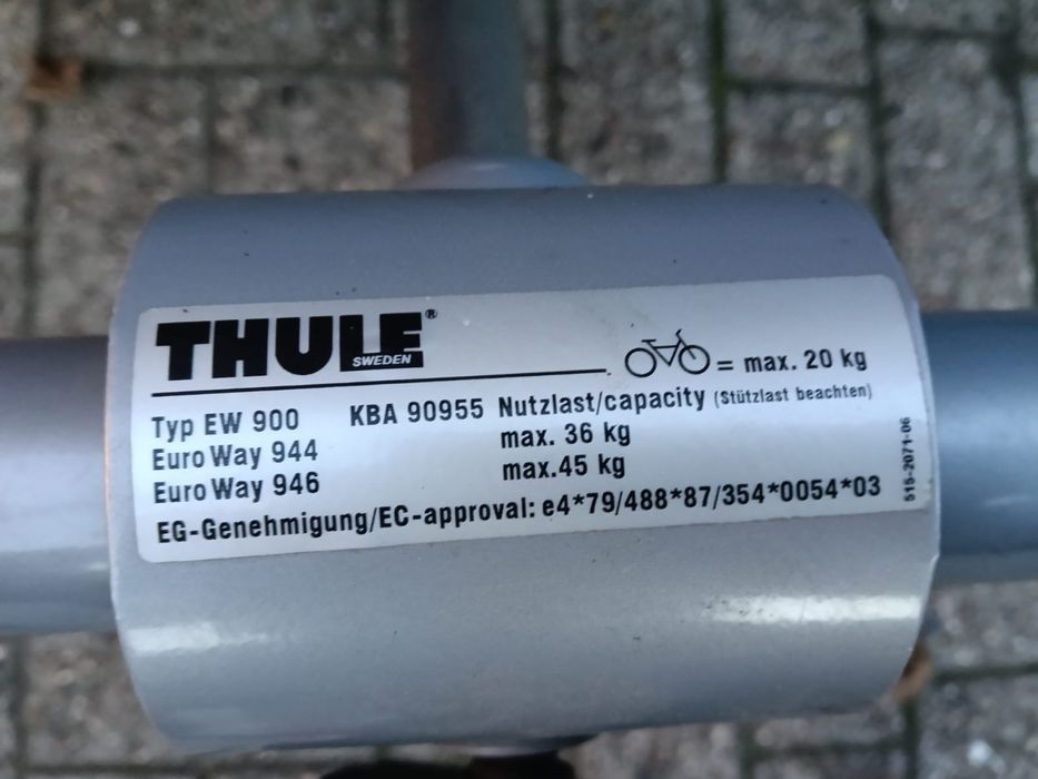 Sprzedam bagażnik rowerowy Thule na hak na 2 rowery uchylny