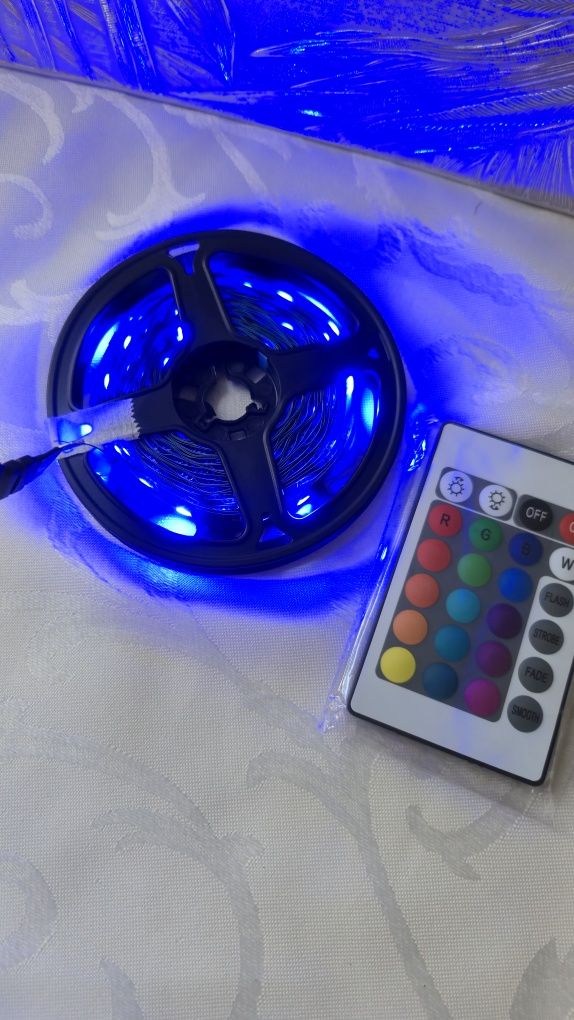 Taśma Led 5 Metrów z Pilotem i Bluetooth