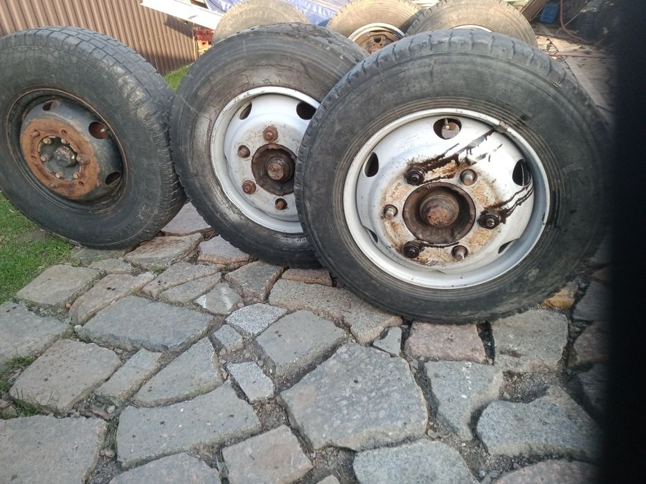 Балка торсіонна на причіп...