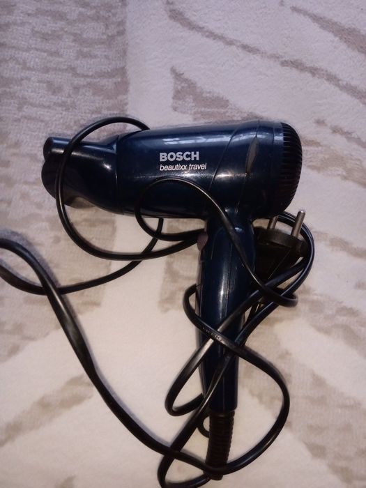 Дожній фен Bosch Beautixx Travel