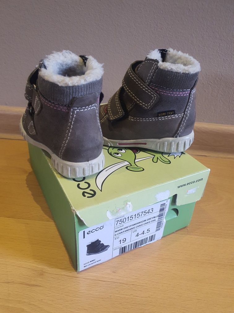 Buty zimowe śniegowce Ecco r. 19