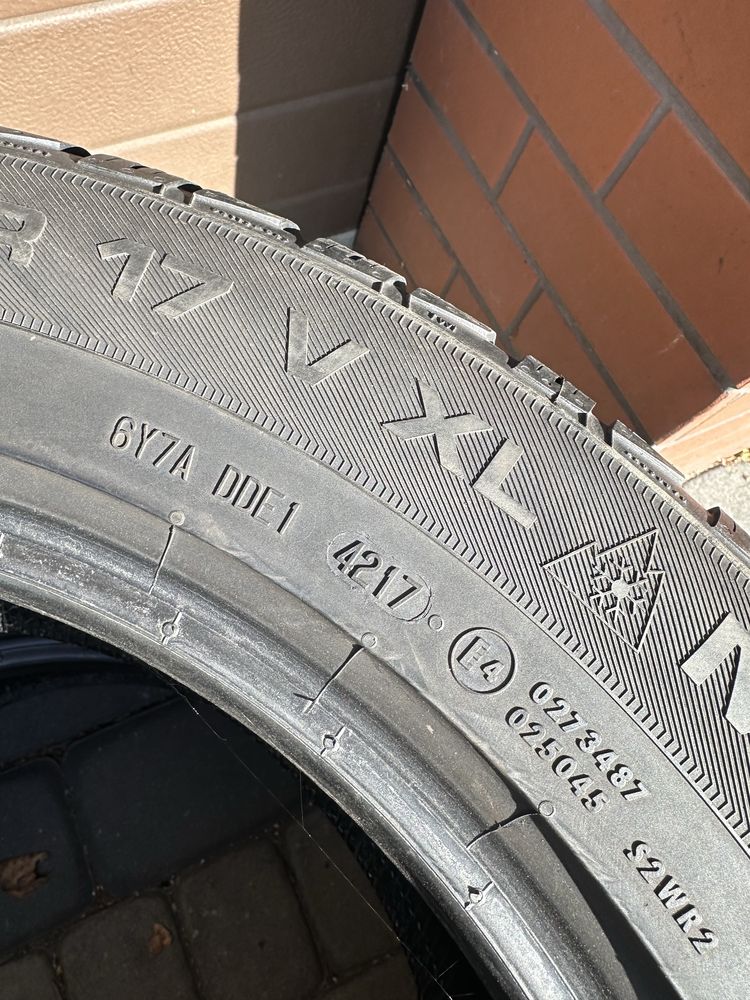 235/55 r17 Uniroyal TheRainTyre Suv
