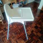 Cadeirade refeição ikea + protetor de bandeja