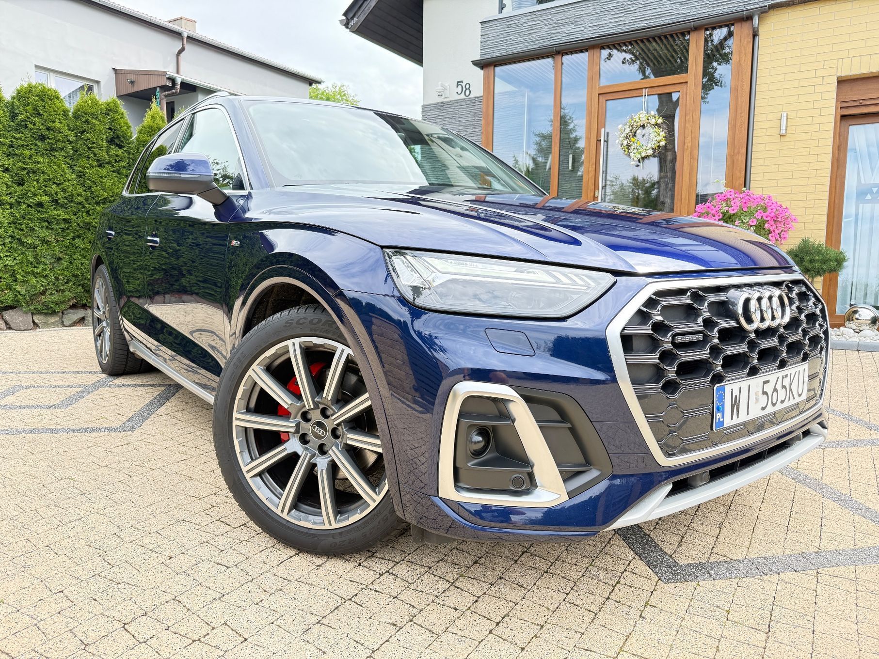 Audi Q5 S-Line Matrix Led Panorama Pneumatyka Tempomat Aktywny Masaże El.Hak