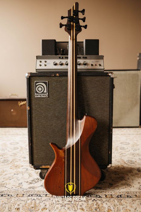 Lutnicza Gitara Basowa Krzysztof Kania