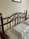 Cama de casal de ferro